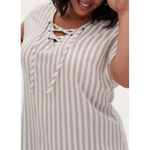 Torrid  Lace Up Top Plus Size 3X Taupe Stripe Dolman Sleeve  Rayon Shirt Blouse - Picture 6 of 6